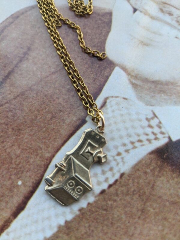 product details: RETRO OLD TIMEY TELEPHONE CHARM PENDANT SHORT & DELICATE LINK CHAIN NECKLACE photo