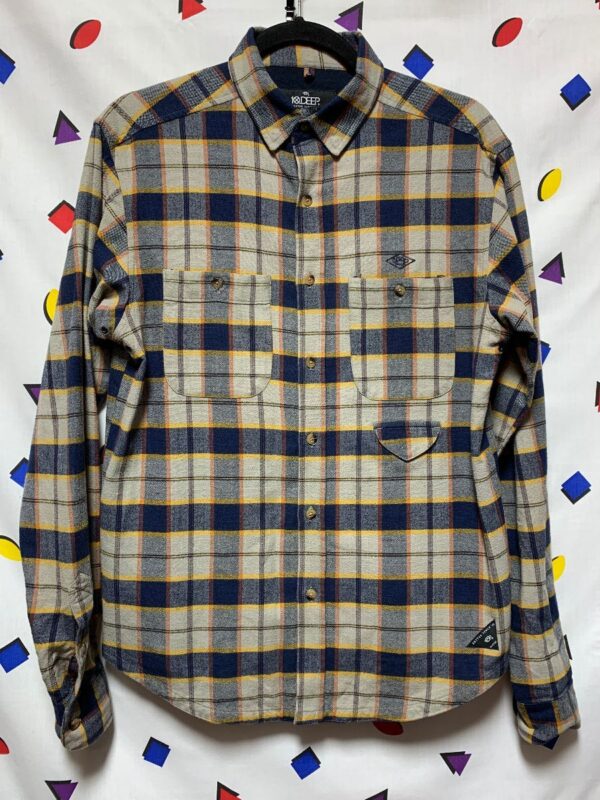 product details: LIGHTWEIGHT COTTON FLANNEL BUTTON UP SHIRT WITH FRONT POCKETS AND SECRET SNAP POCKET photo