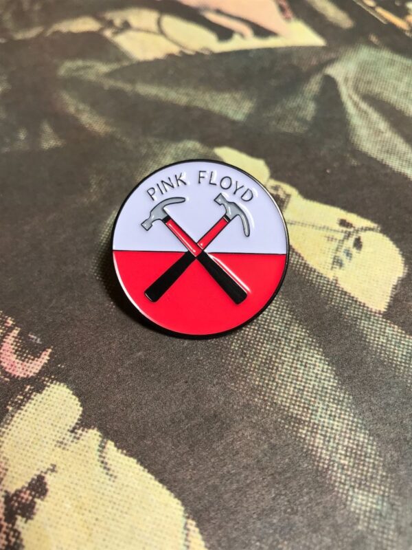 product details: NEW PIN - PINK FLOYD CROSSED HAMMERS LOGO photo