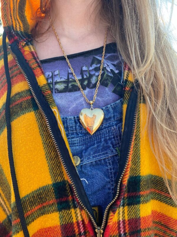 product details: 1980S DEADSTOCK HEART LOCKET NECKLACE photo