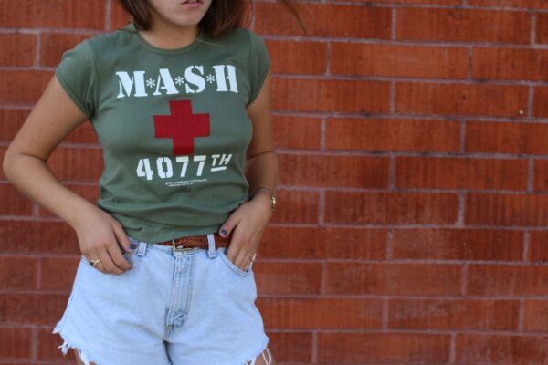 product details: *DEADSTOCK* M*A*S*H COTTON BABY TEE ORIGINAL 1981 STOCK MASH TSHIRT photo