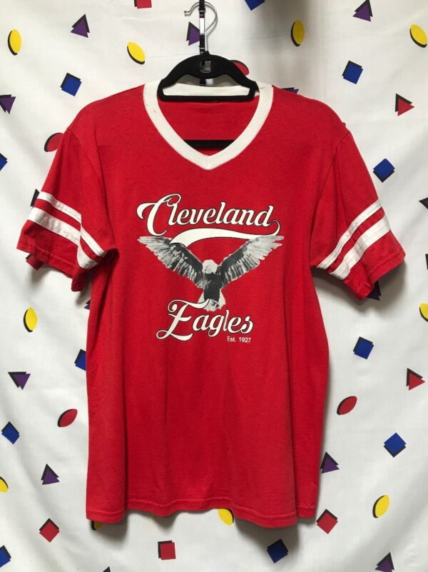 product details: TSHIRT CLEVELAND EAGLES NUMBER 17 photo