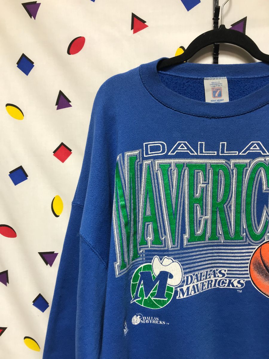 Vintage 1990's Dallas Mavericks Logo 7 Graphic Print T-Shirt Sz.XL