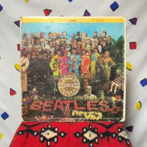 Photo detail:*AS-IS* *ORIGINAL PRESSING* THE BEATLES - SGT. PEPPERS LONELY HEARTS CLUB BAND - LP ALBUM