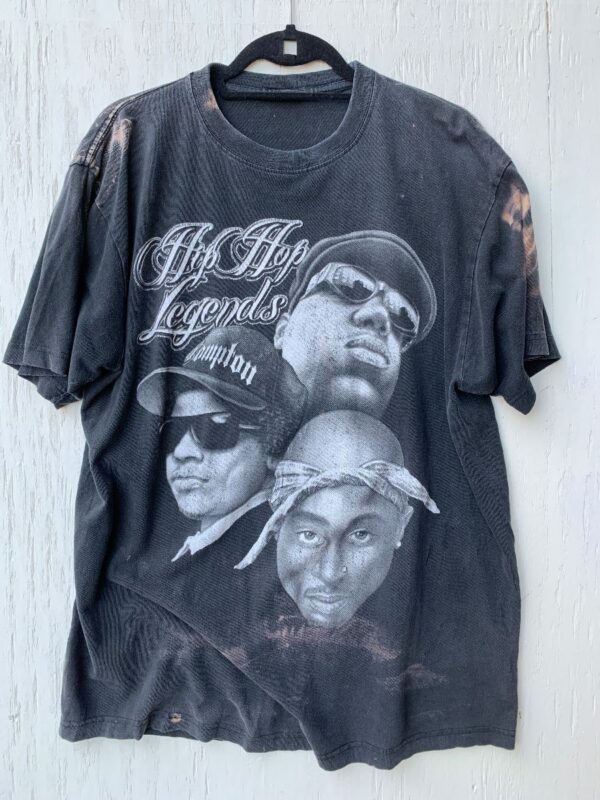 product details: TSHIRT HIPHOP LEGENDS BIGGIE, EAZY-E, TUPAC *PERFECTLY DISTRESSED photo