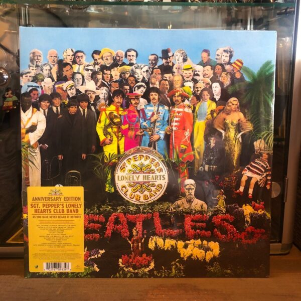 product details: THE BEATLES SGT. PEPPERS LONELY HEART CLUB VINYL RECORD photo