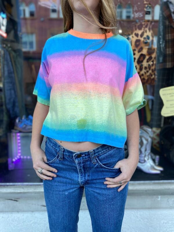 product details: FUN 1980S CROPPED OMBRE TIE DYE TSHIRT AS-IS photo