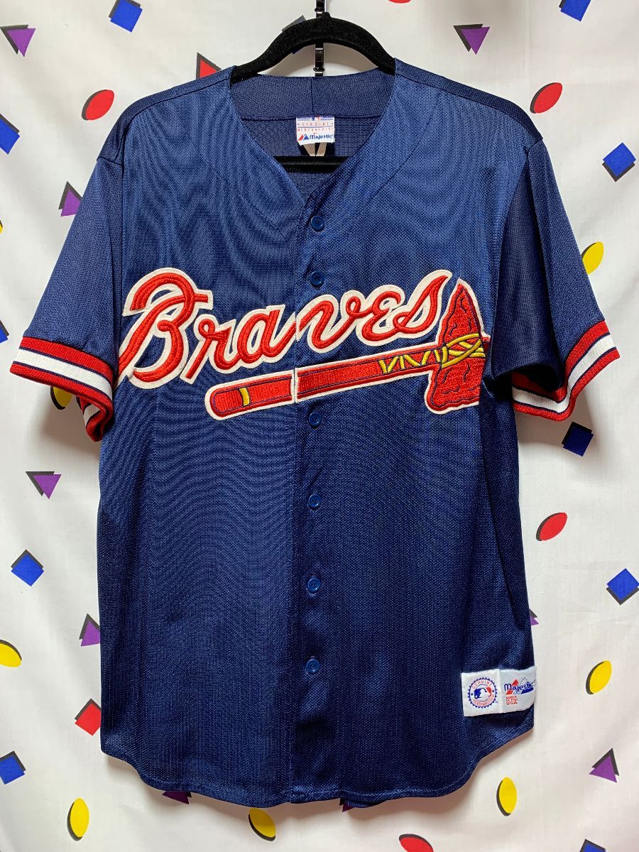 MLB fans ripped the Atlanta Braves new Quikrete sponsorship patch