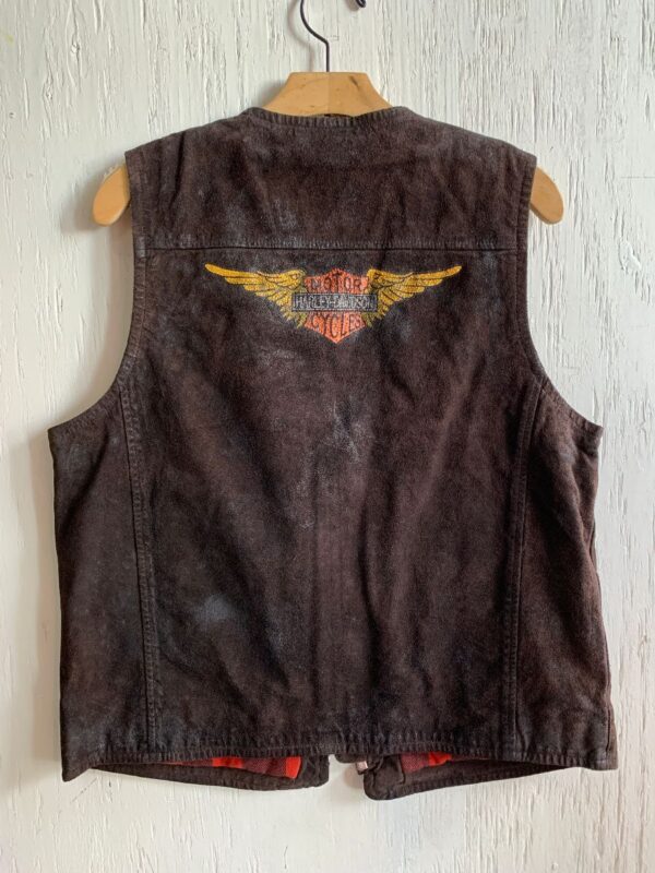 product details: SUEDE ZIP-UP VEST WITH PLAID LINING HARLEY DAVIDSON BACK WING LOGO PATCH photo