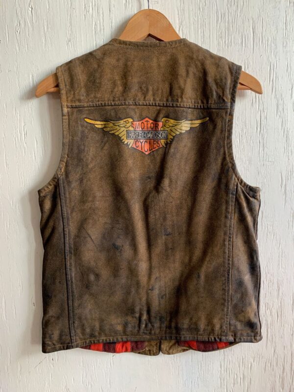 product details: HARLEY DAVIDSON SUEDE TWO TONE WINGED BACK LOGO ZIP-UP VEST WITH PLAID LINING photo