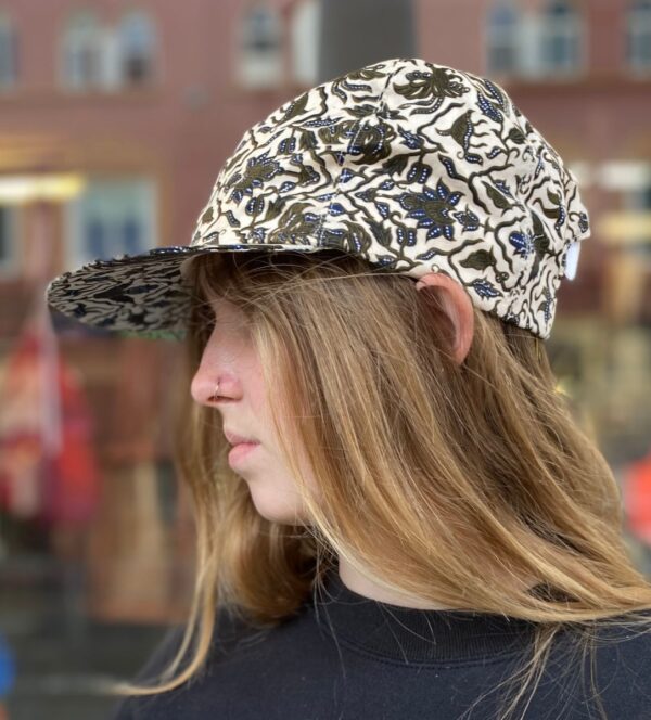 product details: HAT 100% COTTON FUNKY SWIRLY ABSTRACT PRINT BASEBALL CAP VELCRO CLOSURE photo