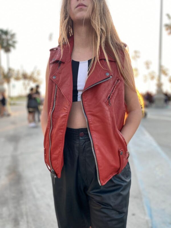 product details: RED LEATHER MOTO STYLE COLLARED ZIP-UP VEST photo