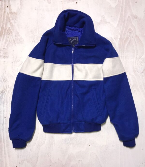 product details: RETRO FLEECE SINGLE STRIPED ZIP-UP JACKET WITH POCKET HOODIE photo