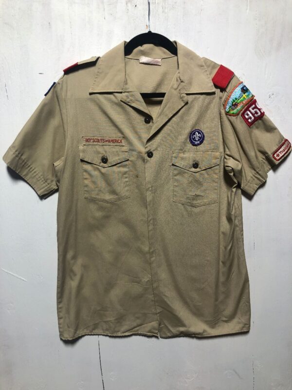product details: BOY SCOUTS OF AMERICA BUTTON UP SHIRT W/ PATCHES photo