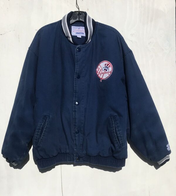 product details: 1990S MLB NEW YORK YANKEES PUFFY COTTON BUTTON UP STARTER JACKET EMBROIDERED LOGOS photo