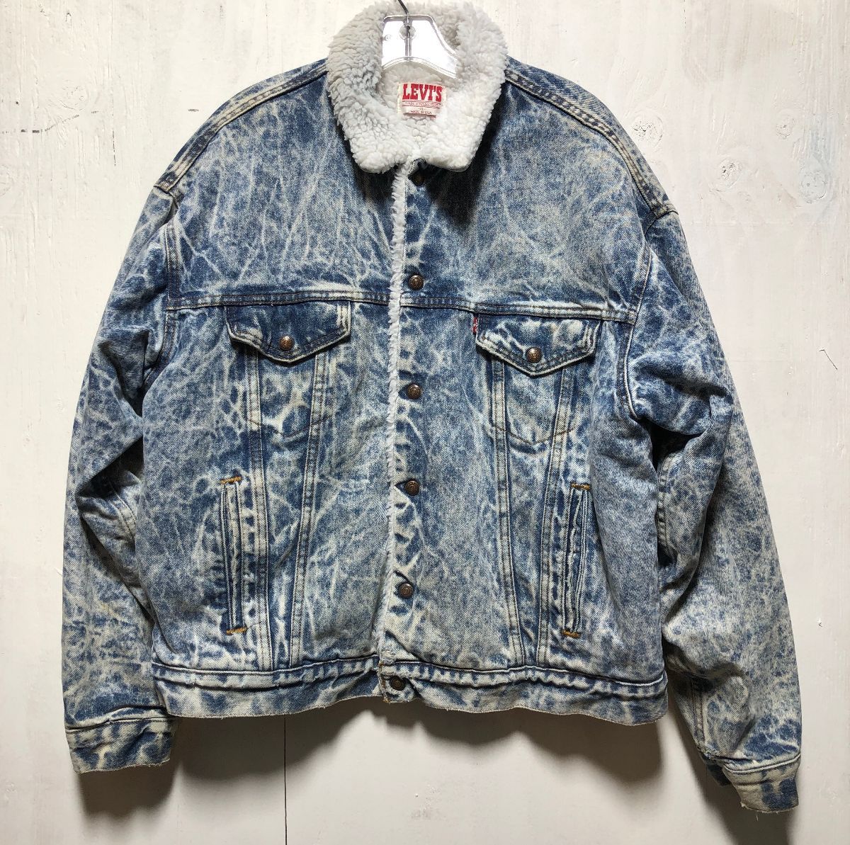 Levis 441 San Francisco- Acid-washed Sherpa Lined Denim Jacket With  Button-closure | Boardwalk Vintage
