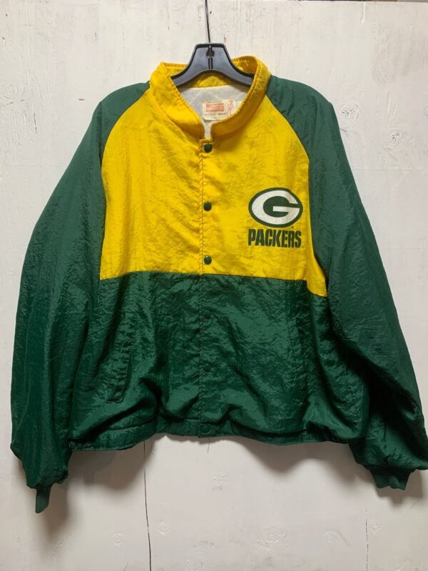 product details: RETRO NFL GREENBAY PACKERS SNAP-UP JACKET photo