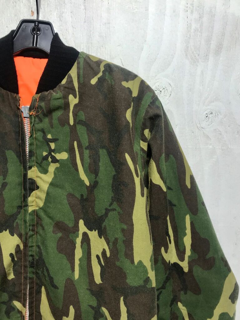 Reversible Neon Orange/camouflage Zip-up Puffy Bomber Jacket ...
