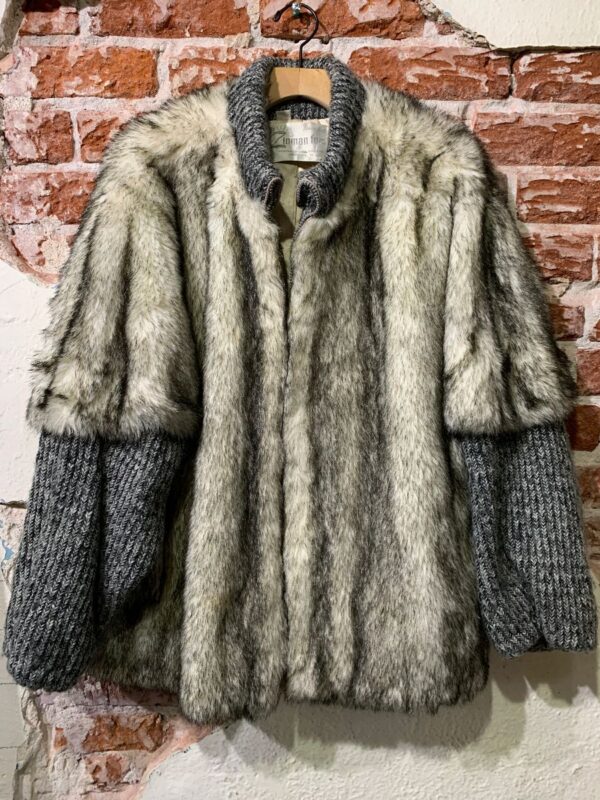 product details: FUNKY RETRO FAUX FUR COAT WITH KNIT SLEEVES AND SATIN LINING LIZ HAIGLER NAME EMBROIDERY photo