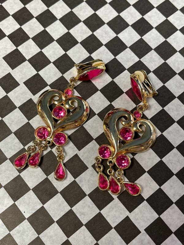 product details: HEART SHAPED DANGLE CLIP ON EARRINGS WITH BEAUTIFUL RHINESTONE INLAY photo