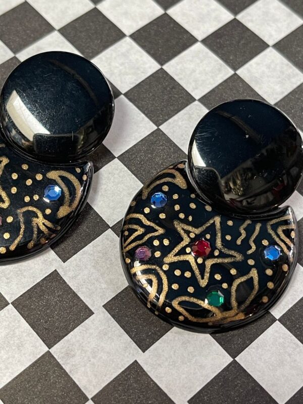 product details: ABSTRACT ROUND EARRINGS WITH RHINESTONES AND HAND PAINTED STAR DOT DESIGN *DEADSTOCK photo