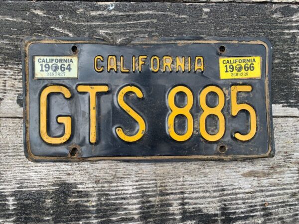 product details: VINTAGE CALIFORNIA LICENSE PLATE 64 GTS photo