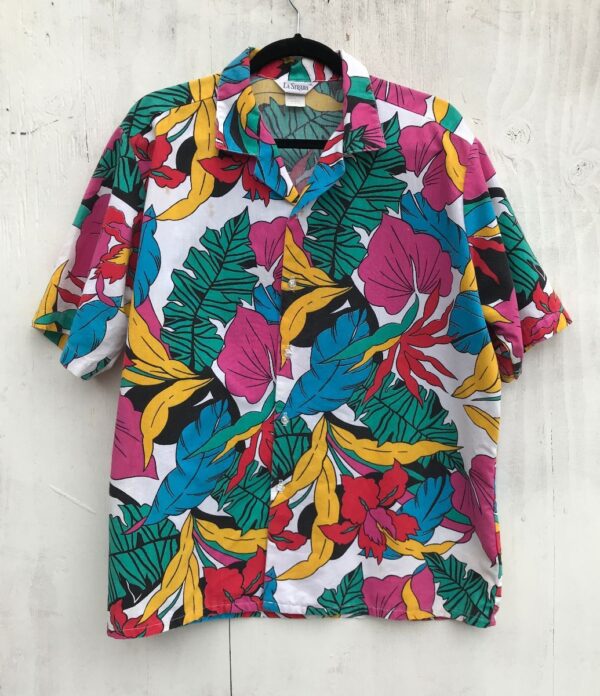 product details: FUNKY FLORAL PRINT BOXY HAWAIIAN BUTTON UP SHIRT AS-IS photo