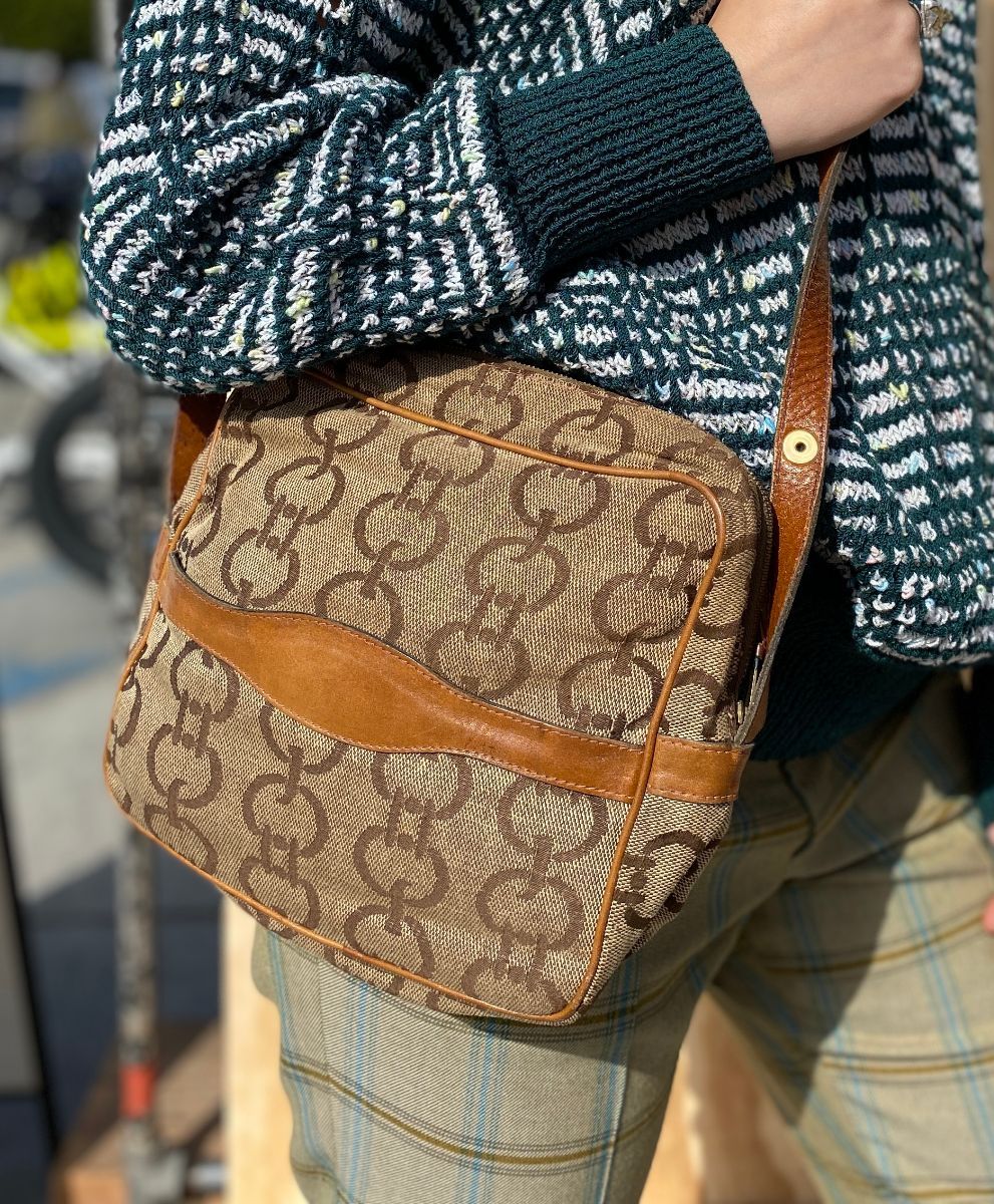 Louis Vuitton old pattern chain shoulder bag