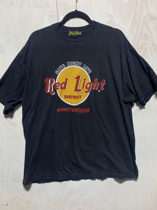 product details: RED LIGHT DISTRICT AMSTERDAM HARD ROCK CAFE PARODY LOGO T-SHIRT photo