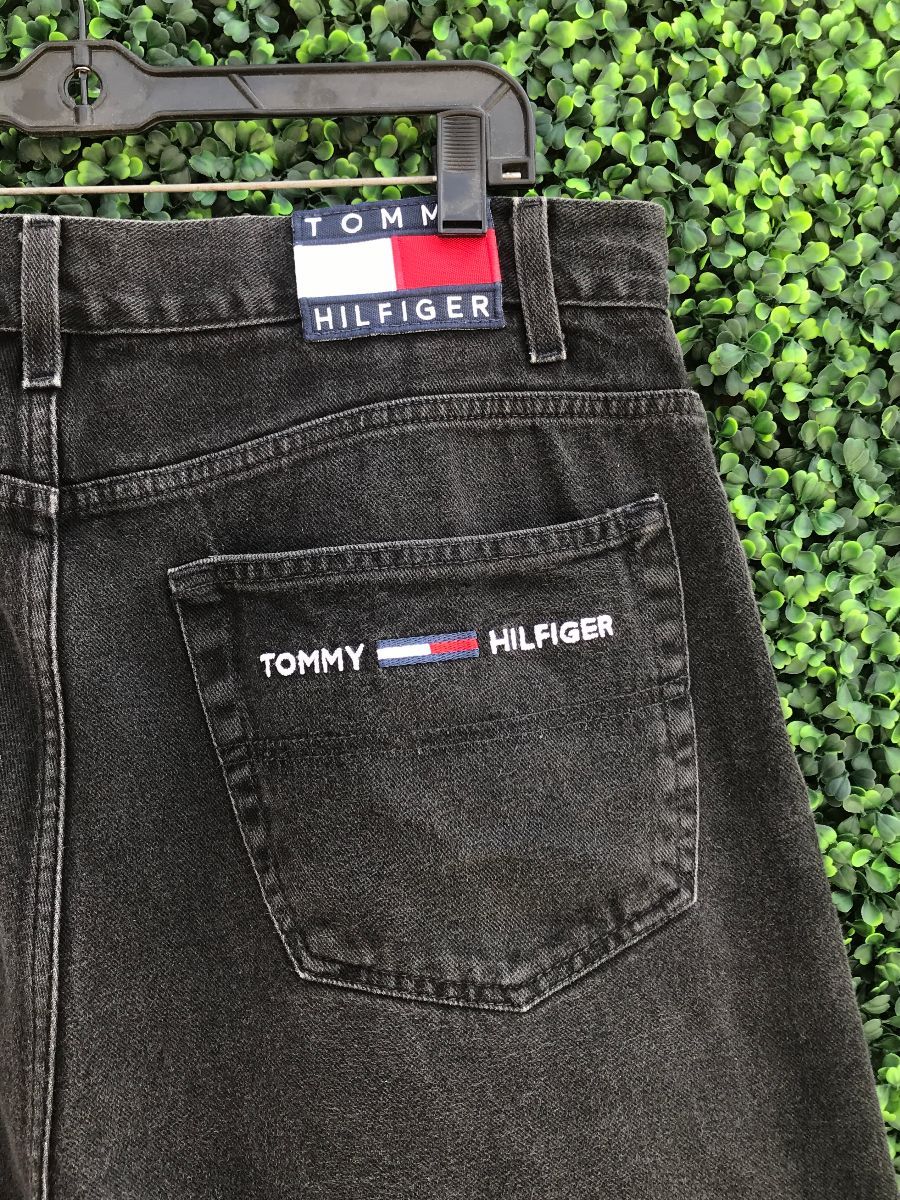Oversized Tommy Hilfiger Baggy Denim Shorts Logo Back Patch | Vintage