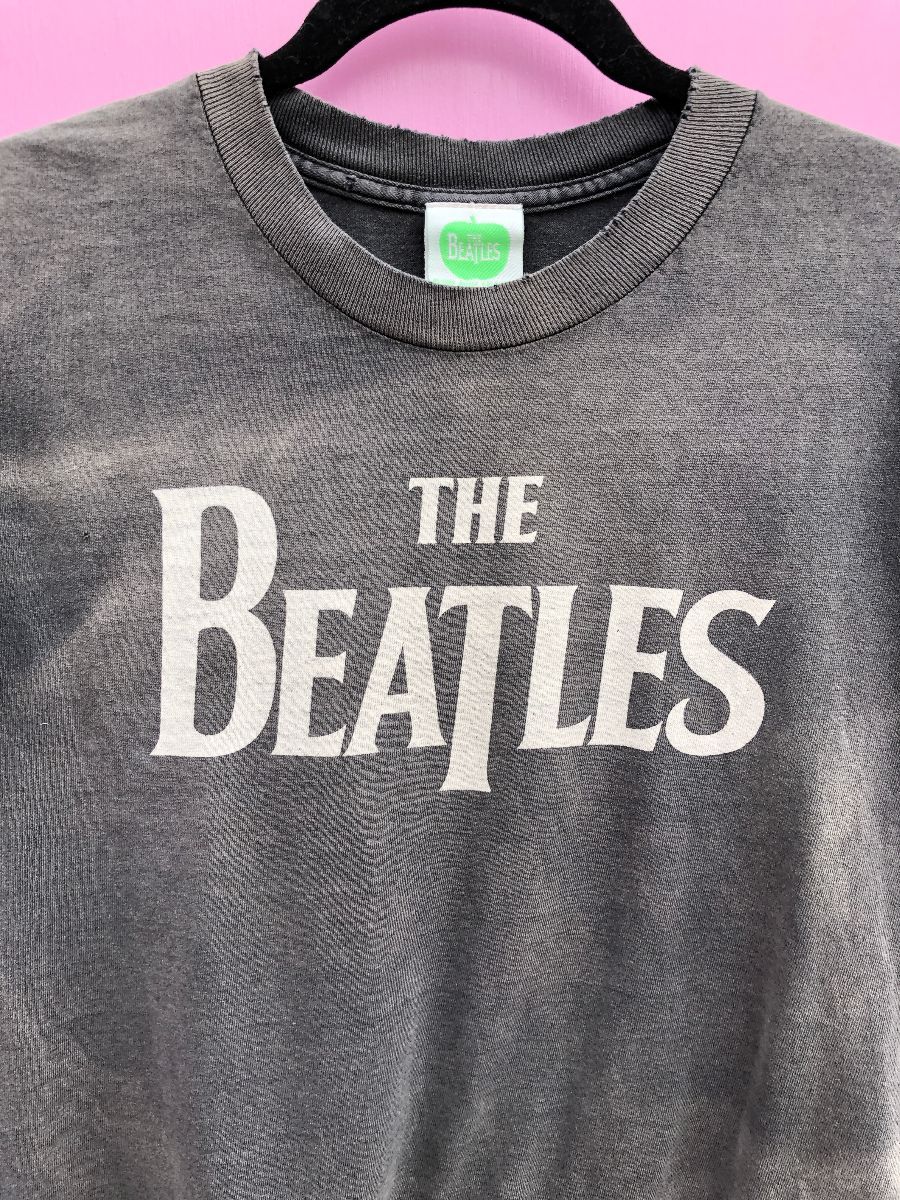 Distressed The Beatles Logo Faded Graphic T-shirt | Boardwalk Vintage