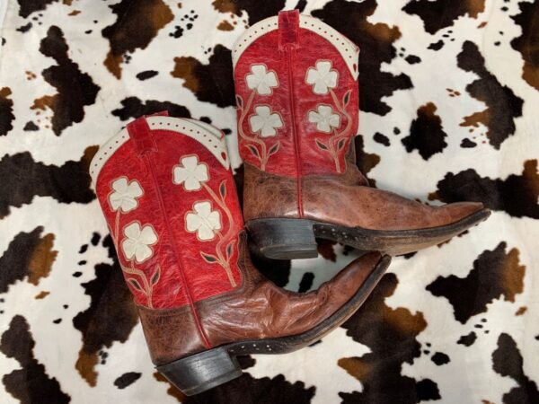 product details: GORGEOUS THREE TONE FLOWER CUT-OUT LEATHER COWBOY BOOTS photo
