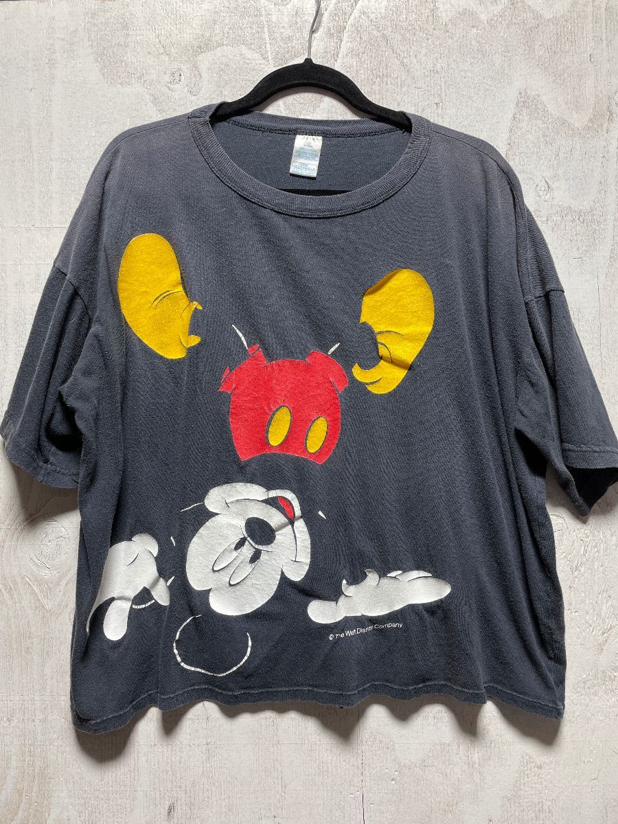 Boxy Mickey Mouse Handstand Graphic T-shirt | Boardwalk Vintage