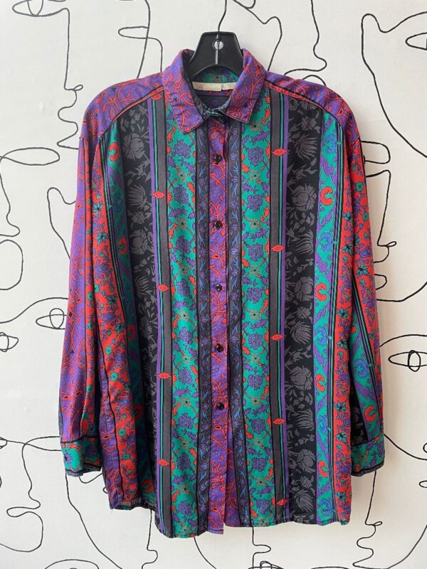 product details: MULTICOLOR BAROQUE PAISLEY PRINT LONG-SLEEVE BUTTON-UP SHIRT photo