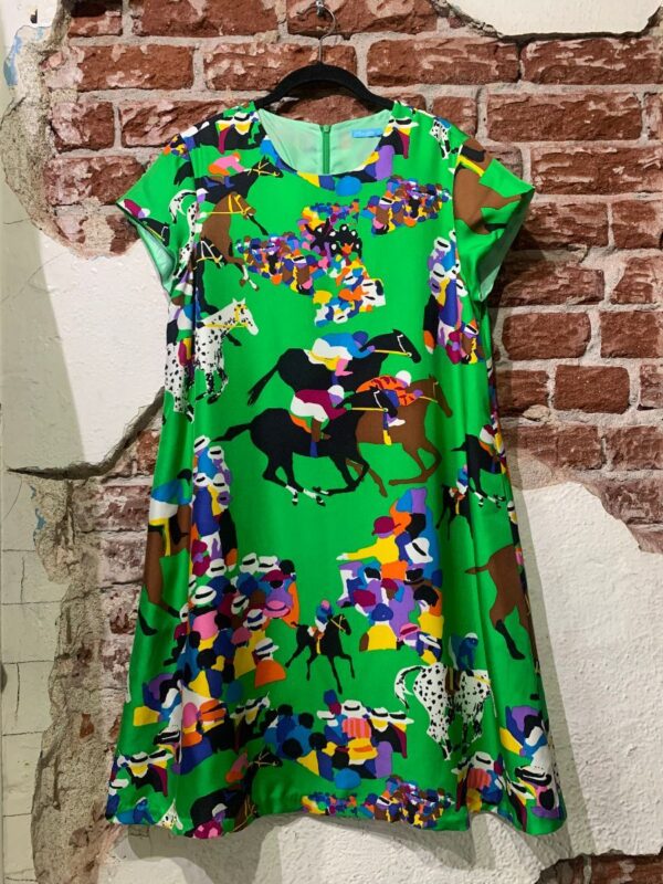 product details: CAP SLEEVE HORSE DERBY PRINT SWING DRESS WITH POCKETS photo