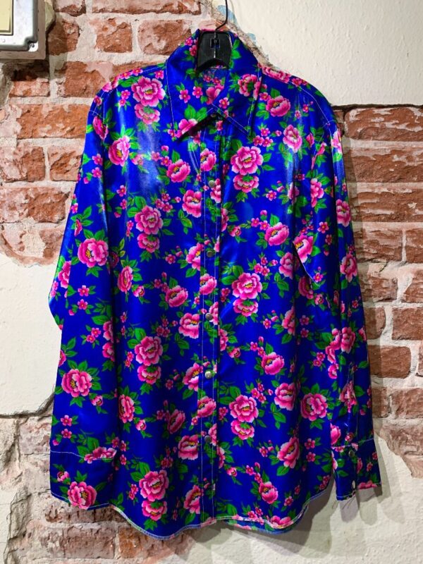 product details: BRIGHT SHINY NYLON ALL OVER FLORAL PRINT LONG SLEEVE BUTTON DOWN COLLARED BLOUSE photo