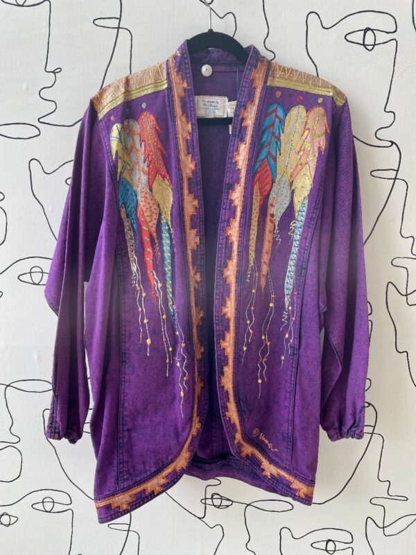 product details: 1980S HAND-PAINTED FEATHER DESIGN DENIM JACKET photo