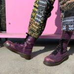 AMAZING MADE IN ENGLAND DISTRESSED PURPLE LEATHER HIGH-TOP 28 HOLE DOC MARTEN BOOTS