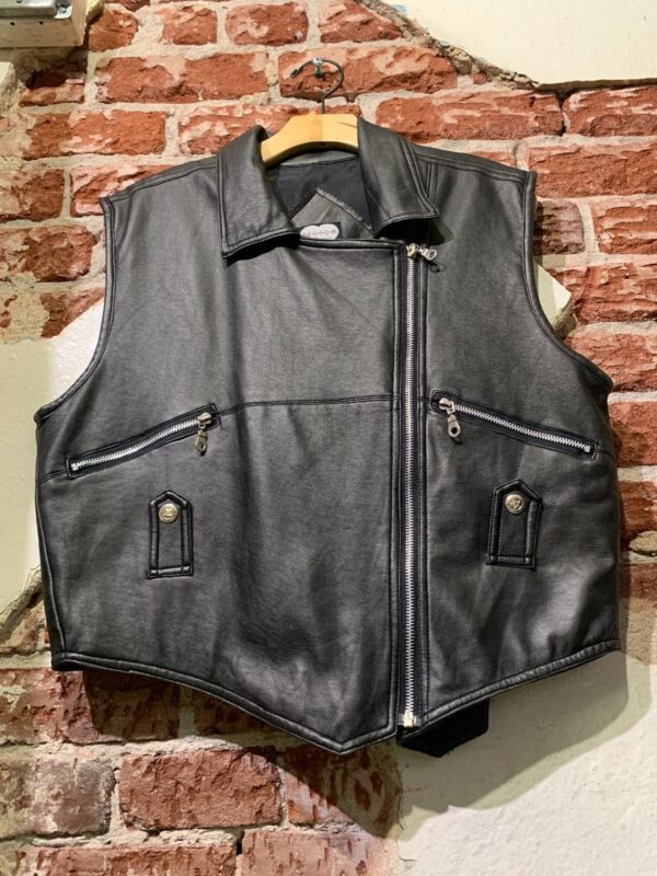 product details: CUTE Y2K FAUX LEATHER MOTORCYCLE VEST WITH ZIPPER POCKETS photo