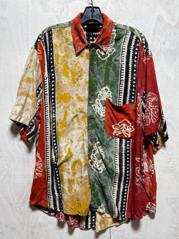 product details: RAD VERTICAL TRIBAL PRINT COLLARED SHORT SLEEVE BUTTON-UP SHIRT photo