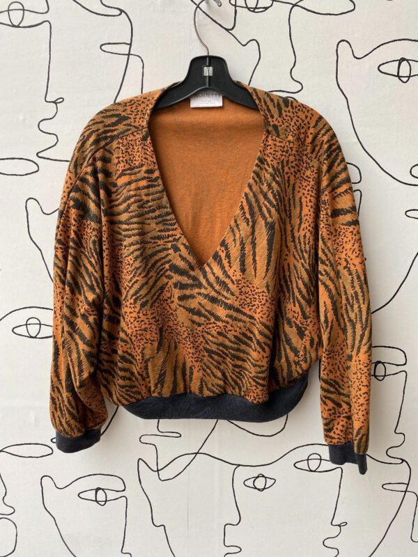 product details: RECONSTRUCTED TIGER PRINT LONG SLEEVE SHIRT RIBBED CUFFS photo