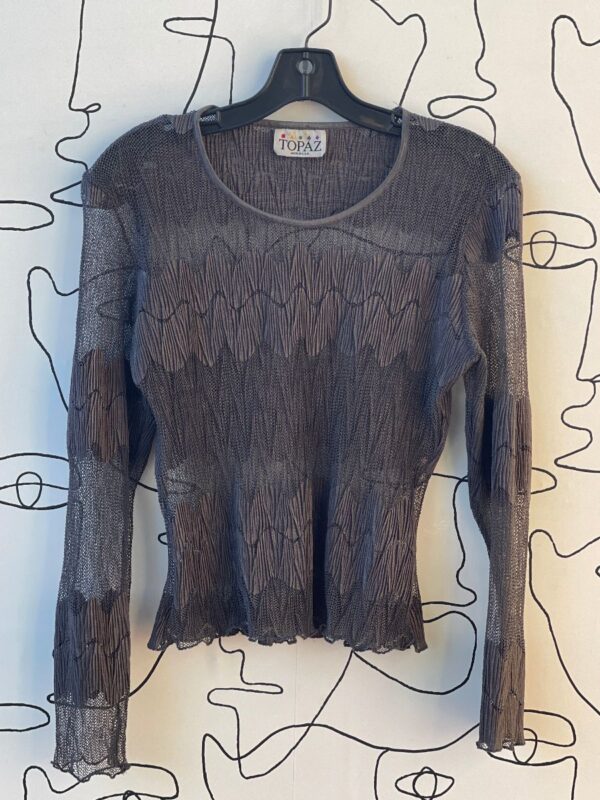 product details: MESH SQUIGGLE PATTERN STRETCHY LONG SLEEVE SHIRT photo