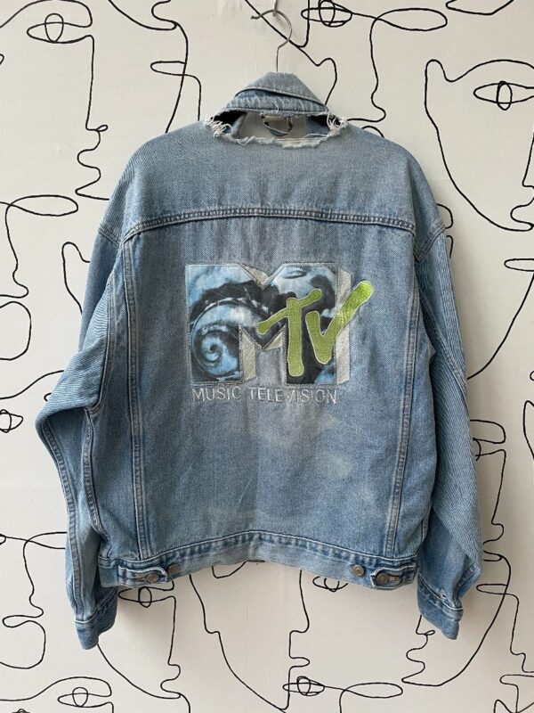 product details: PERFECTLY DISTRESSED DENIM JACKET W/ MTV EMBROIDERED BACK GRAPHIC AS-IS photo