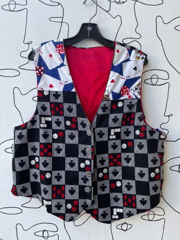 product details: COOL VEGAS GAMBLING PLAYING CARDS POKER MULTI NOVELTY PATTERN VEST photo