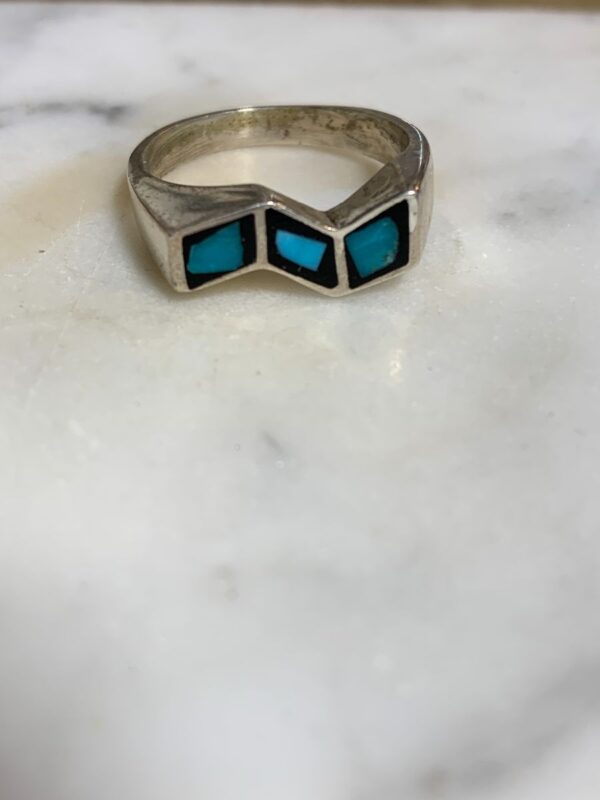 product details: ZIG ZAG SHAPE STACKABLE RECTANGLE TURQUOISE CHIP INLAY RINGS STERLING SILVER 925 photo