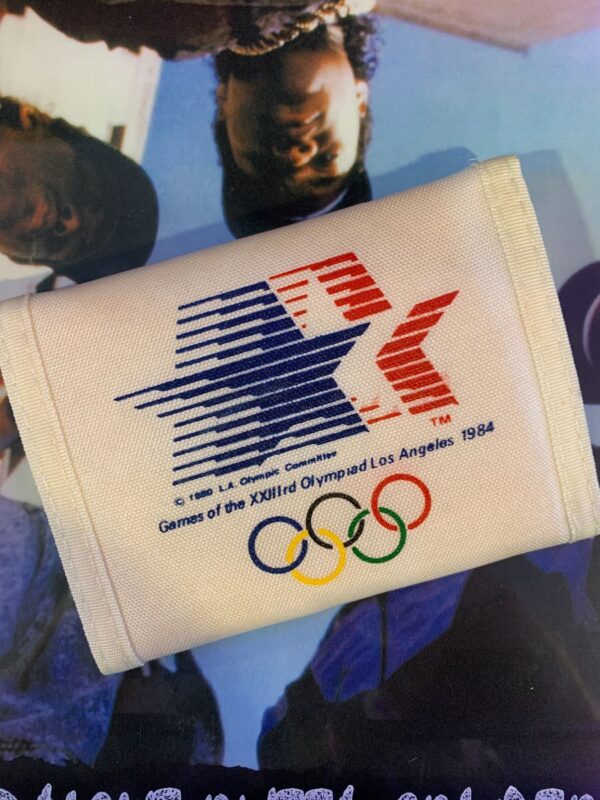 product details: DEADSTOCK 1980S LOS ANGELES 1984 OLYMPICS GRAPHIC NYLON & VELCRO WALLET photo