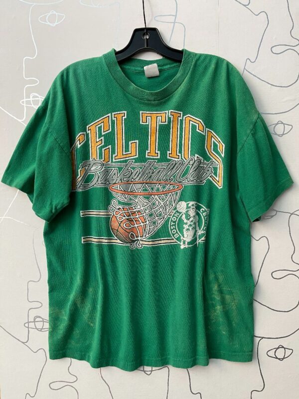 product details: AS IS - CELTICS BASKETBALL CLUB GRAPHIC T-SHIRT 100% COTTON photo