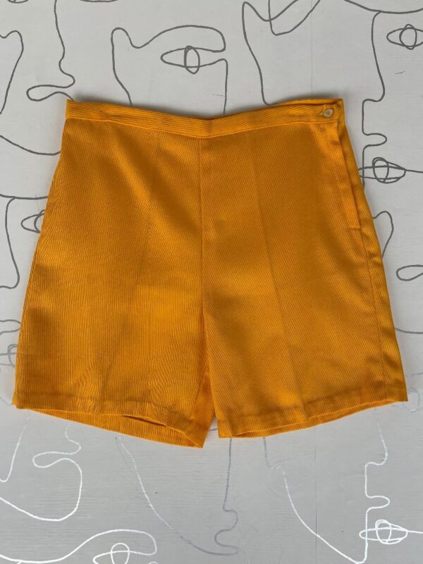product details: 7-33 100% COTTON SOLID BRIGHT TEXTURED RIBBED HIGH WAISTED SHORTS photo