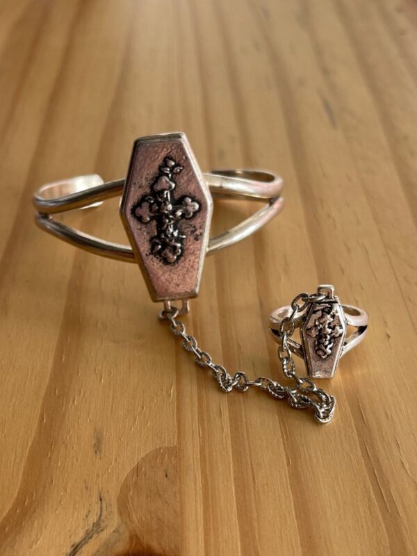 product details: LARGE ROSE WRAPPED CROSS COFFIN CUFF W/ CHAIN LINKED RING photo