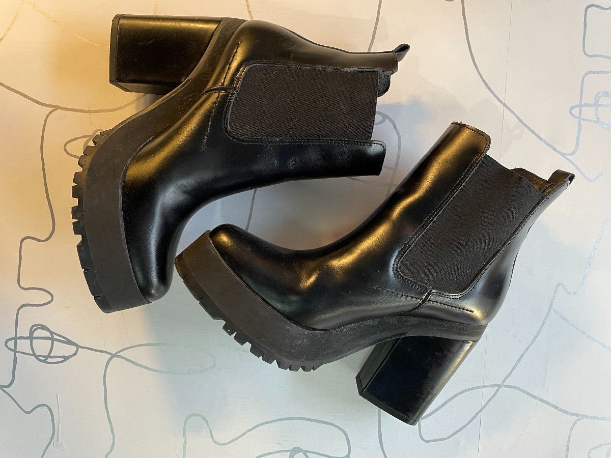 Chunky Platform Boots Made In Spain 7-76 | Boardwalk Vintage